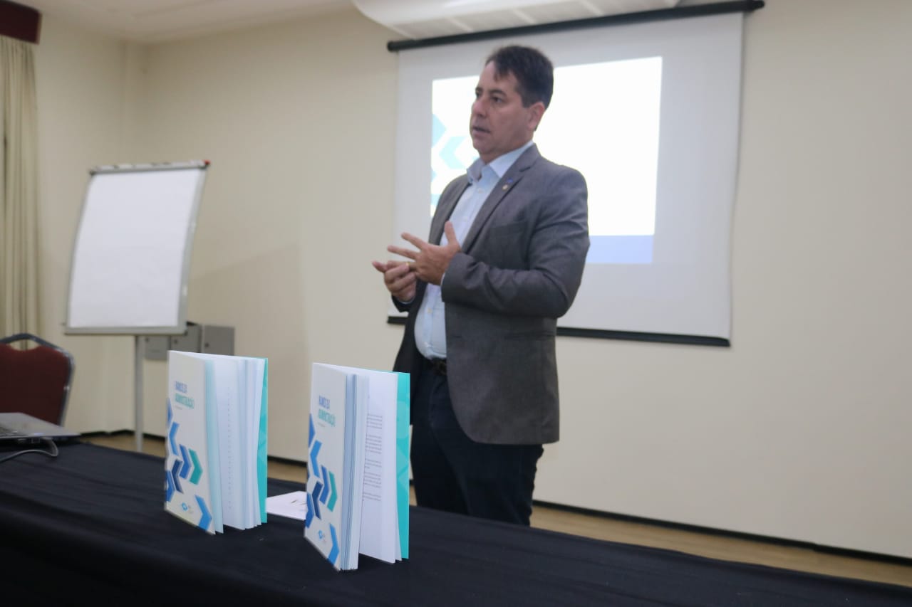 Vice-presidente do CFA realiza palestra em Fortaleza